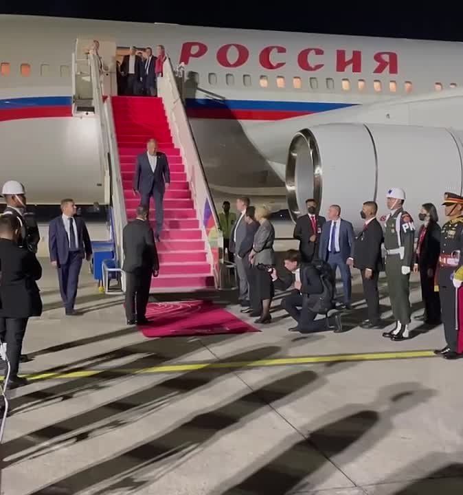 ��� ��� ������ ������� ��������� � ��������� (������� �� ������ G20)