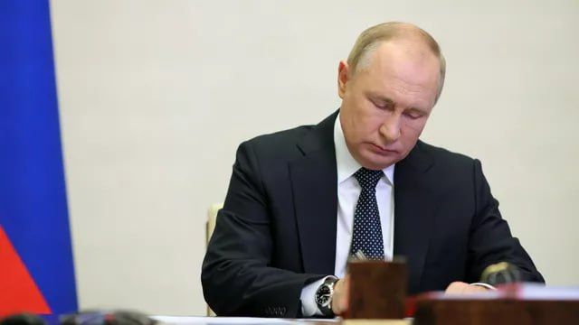           ,    2030     ,    ,    