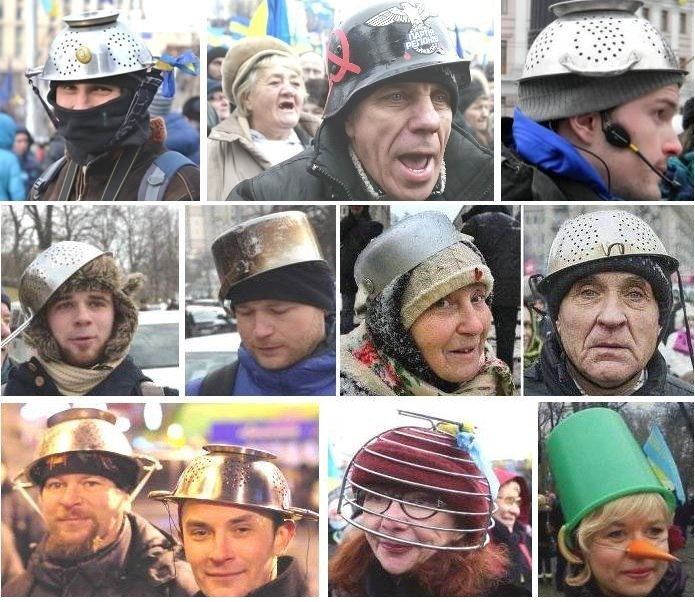 И все поголовно в белых штанах..