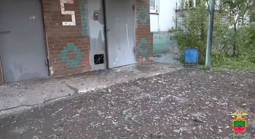  :    