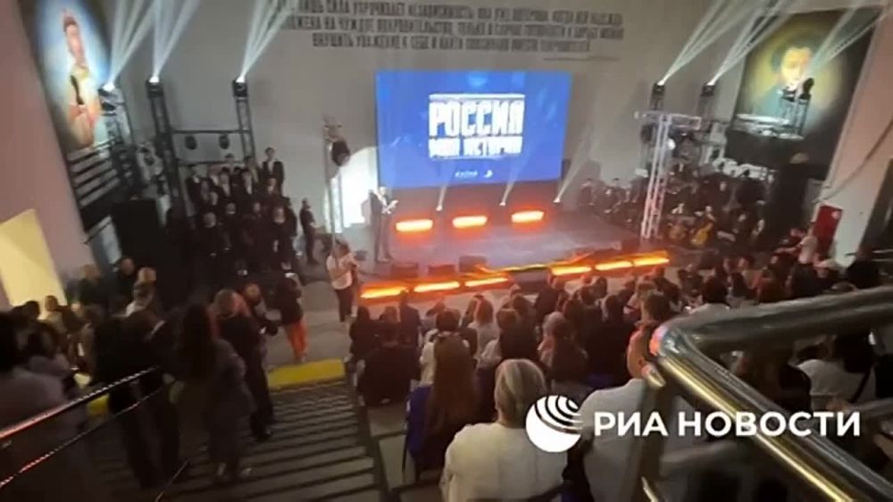 �������������� ������������ ���� "������ - ��� �������" � ���������� ������ ������ ����������� ������������ ������������� ���������� �� ������ ��������