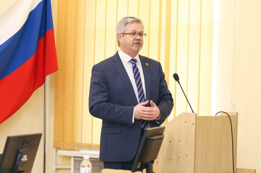 �������������� ��������������� ����������� ������������� � ������� � ������ ������� � �������������� ������������� ��������