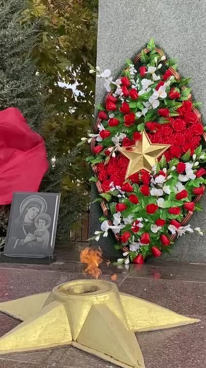 27 ������� 1943 ���� ���������� ���� ����������� �� �������-���������� �����������!