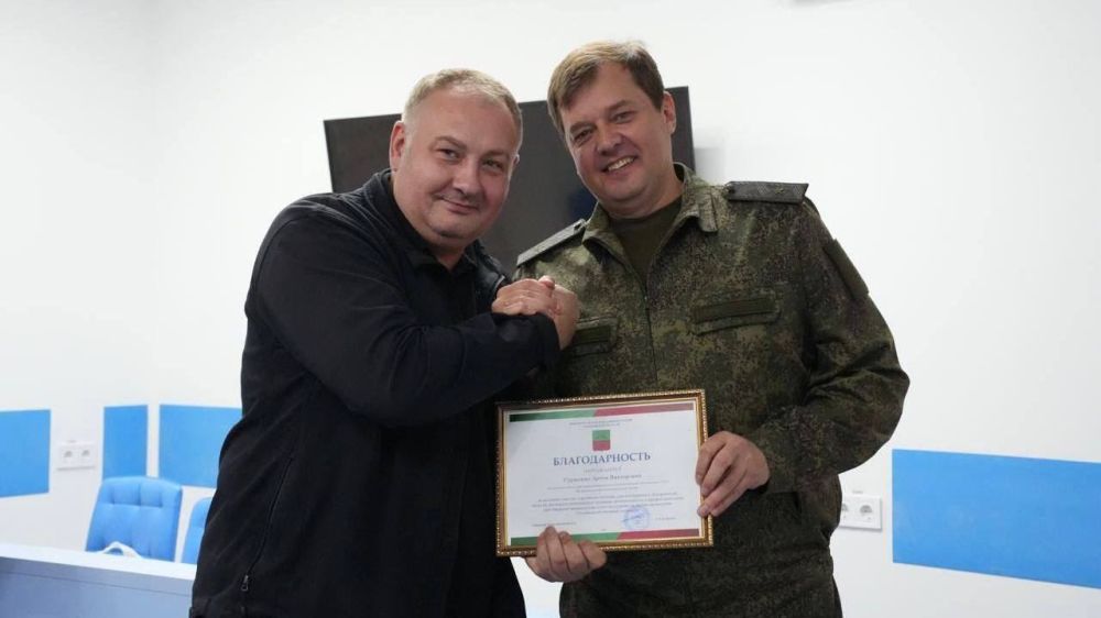 Глава Запорожской области вручил региональные знаки отличия и благодарности медицинским работникам