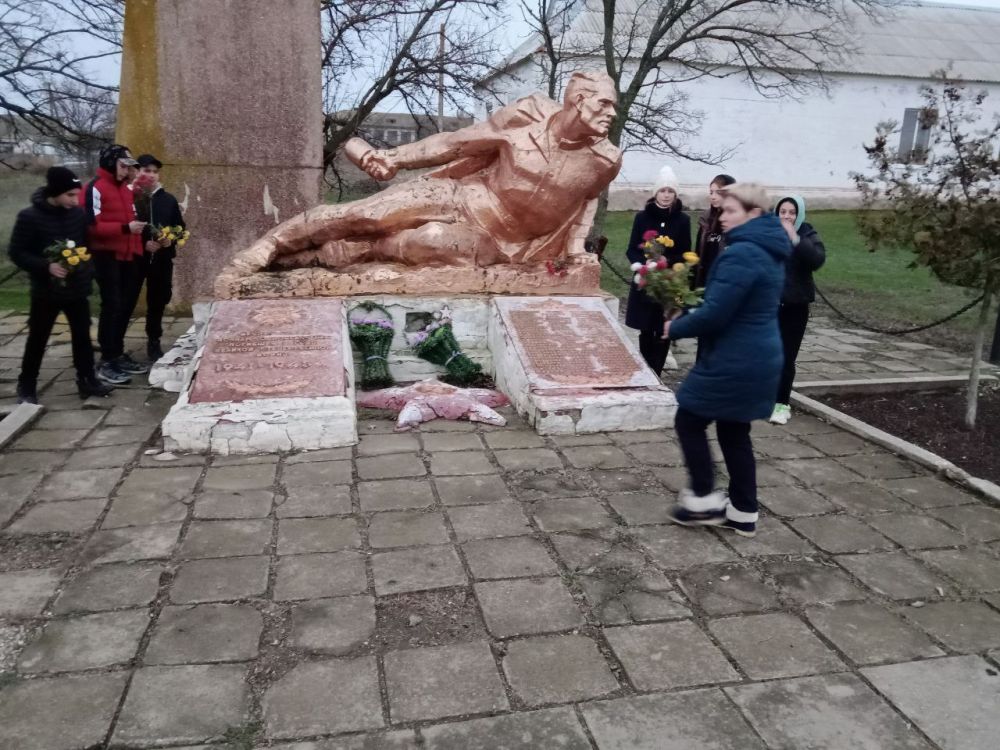 ���� ������������ ������� � �������� ����, ������� �������� �������� 3 �������