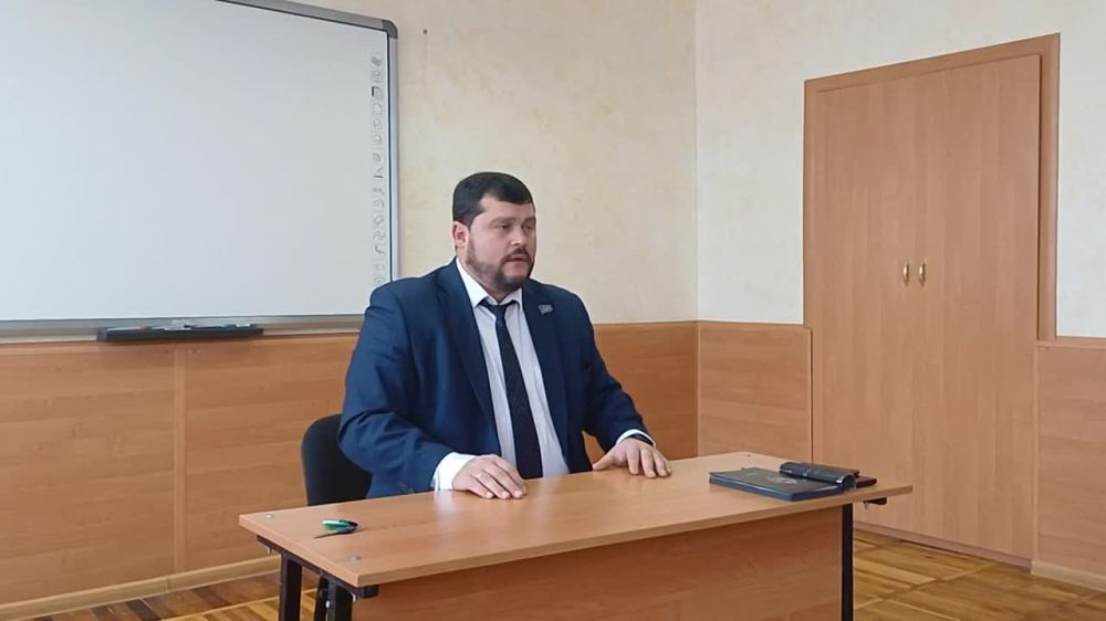 �������,19 �������, � ������ �������� ������������ XXXV ����� ����