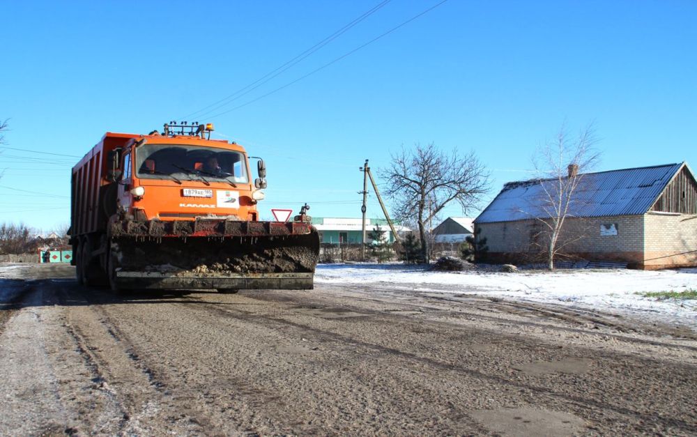 Евгений Балицкий: Коммунальные службы области продолжают устранять последствия резкого похолодания
