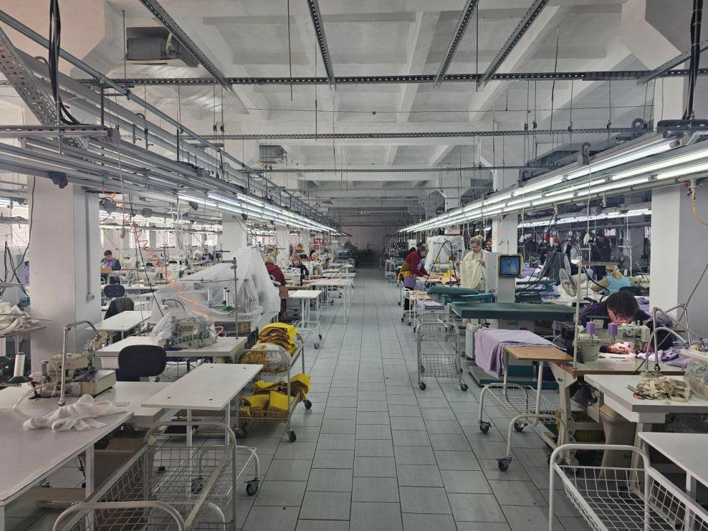 Евгений Балицкий: Администрации региона при поддержке Министерства промышленности области удалось восстановить производство на бывшей площадке швейной фабрики «Элегант» в Мелитополе