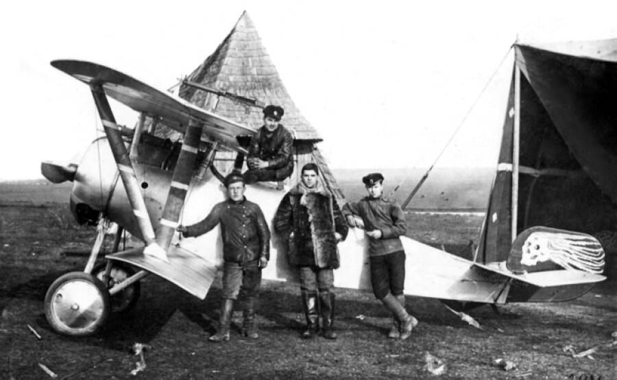 12 ����� 1916 ���� ��������� ������� ������������� ������ ���� ������� ������� � �������� �������������� ������� ������