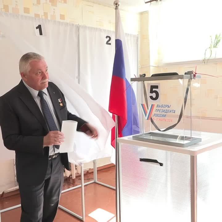 ˸����-��������� Ը��� ������� ������������ � ����������� �������
