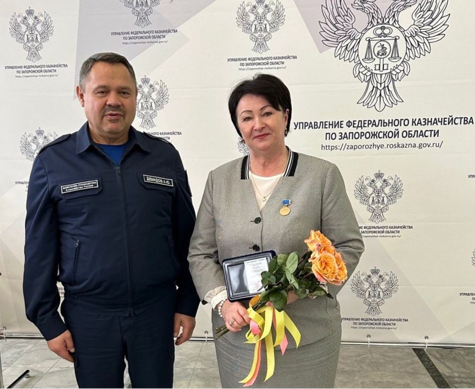 ������ �����������: ������������� ������ ���������� ������ ������ ������� ���������� � ���������� ������ � ���������� �����, ����������� �� ����������� ������������ ���������� ��������� � ����������� �������