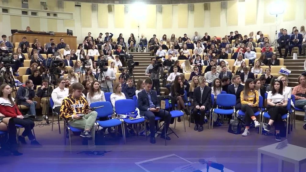 ������� �������� ������������� ����������� � ����� 25-����� ������������ ������� ����������� ����� �.�. ������������