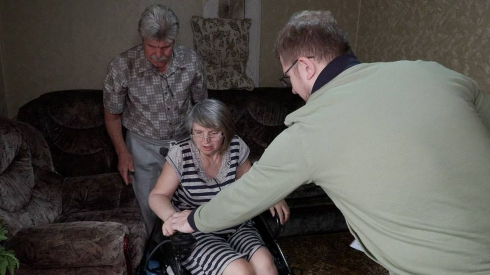 Евгений Балицкий: Жительница Мелитополя Инна Федоровна, инвалид I группы, обратилась на Прямую линию Президента с просьбой посодействовать в приобретении электрической инвалидной коляски