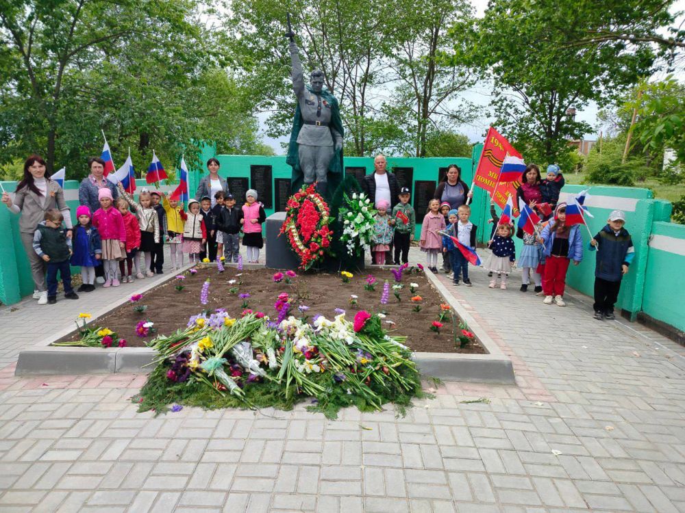 ������ ������: � ���������� ��� ������� ������ ���������� � ������������ ����������������� �������� ���� ��������� ����� � ��������� ������������� �������