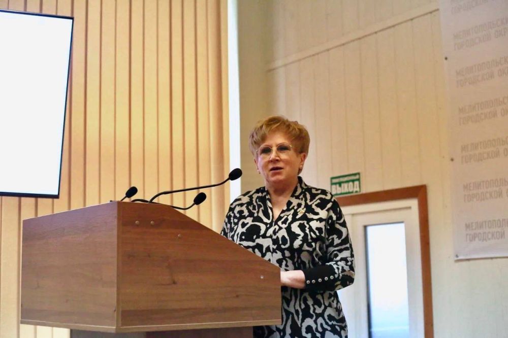 Сергей Золотарёв: Сегодня свой день рождения отмечает депутат Мелитопольского городского совета Онищук Ирина Федоровна!