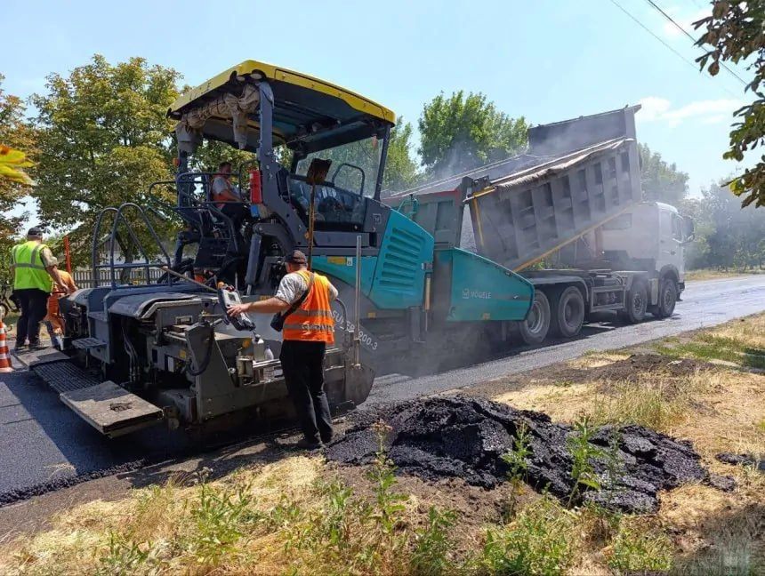 Запорожская область. Почти 130 км дорог восстановили в Запорожской области с начала года Губернатор Запорожской области...
