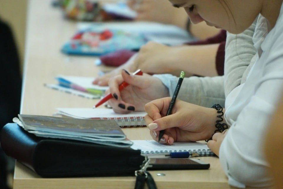 В МелГУ могут увеличить количество мест для подготовки учителей и медработников