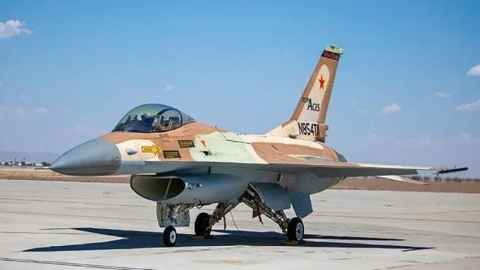 ����� ������ F-16 ��� ���� � ����������� ������� �� ����� ���������� � ��������� ����� �� �������
