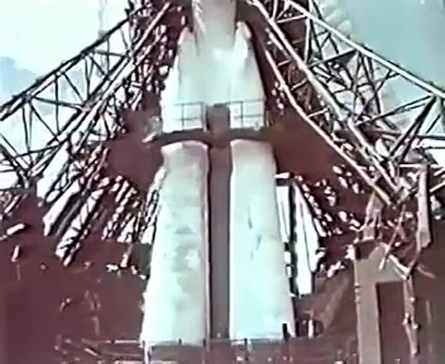9  1934         ,      