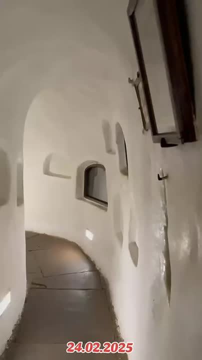 ������ ��������� ����� � �����-��������� ����� �� ������, ��� � �������� "����������"
