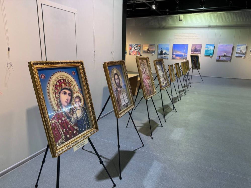 В Мелитополе открылась выставка икон «Радость всех радостей»