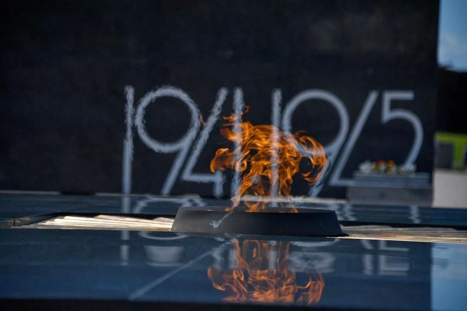 Глава Мелитополя поручил до конца апреля привести в порядок памятные мемориалы