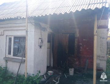 В Мелитополе сотрудники МЧС России оперативно ликвидировали пожар