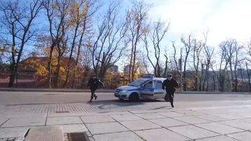 ГУ МВД по Запорожской области предупреждает о наказании за вандализм и реабилитацию нацизма