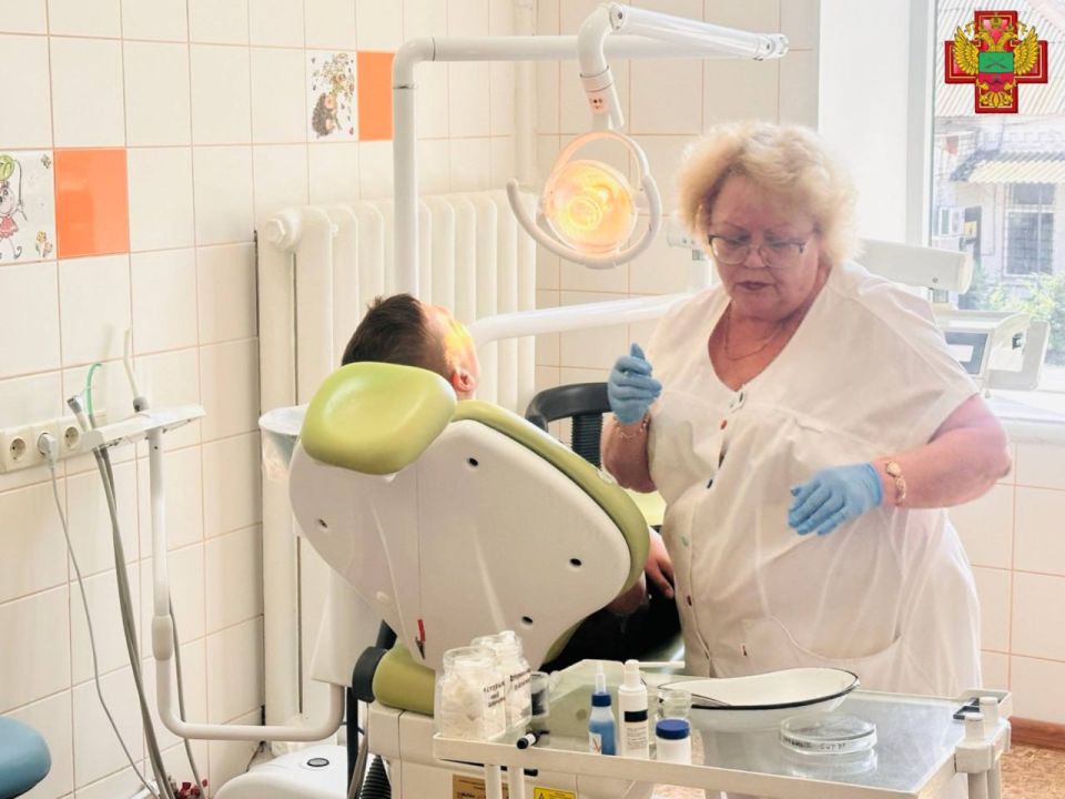 Пройти детский профилактический осмотр можно в Мелитопольской городской стоматологической поликлинике