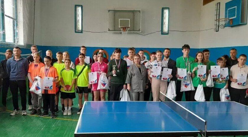 Во Фруктовом прошел турнир по настольному теннису «Молодежь против террора»