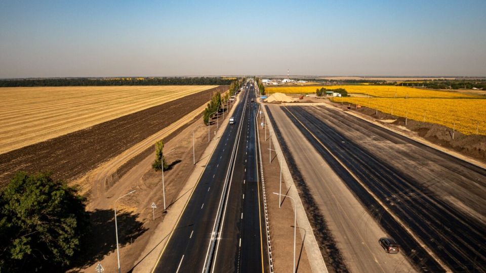 В Бердянском районе идёт масштабная реконструкция трассы Р-280