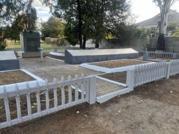 В городском округе Мелитополь продолжается благоустройство памятных мест в честь Года Великой Победы