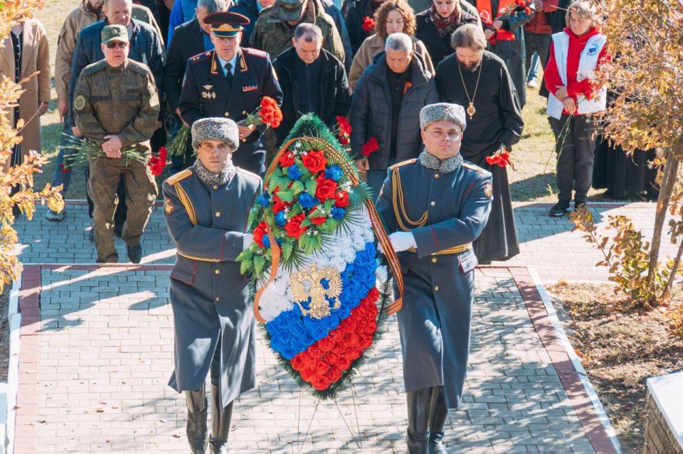 Останки советских воинов, павших при обороне Мелитополя в годы Великой Отечественной войны, перезахоронены на мемориальном комплексе "Место прорыва линии Вотан"