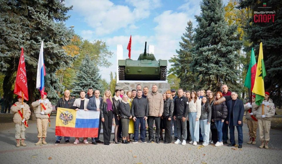 Память в сердцах, спорт в действии: спортивное сообщество чтит героев!