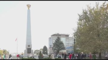 Дорогие друзья, продолжаем дарить вам поздравления ко Дню города и ко Дню освобождения Мелитополя от немецко-фашистских захватчиков
