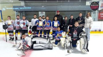 Хоккейные «Моржи» разделили победу с фигуристами на ледовой арене Мелитополя