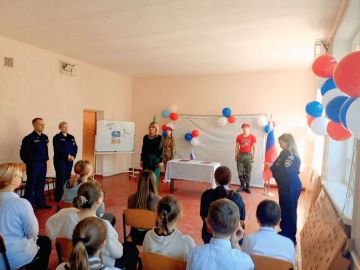 В Бердянске открылся новый школьный спасательный отряд "Буревестник"