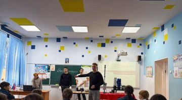 Приазовские школьники освоили переработку пластика на практическом мастер-классе