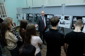 В Мелитополе представили выставку о подвиге советских военкоров