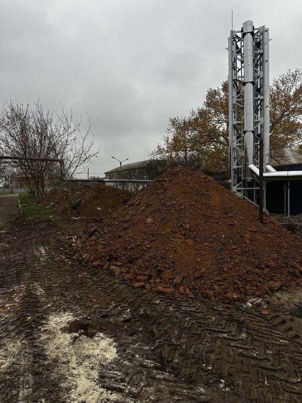 В Новониколаевке шефы из Севастополя завершили земляные работы под водопровод и теплосеть к блочно-модульной котельной