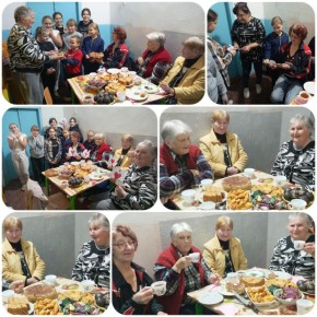 За чашечкой чая. В Доме культуры села Проминь состоялась тёплая и душевная встреча членов любительского объединения «В ритме жизни»