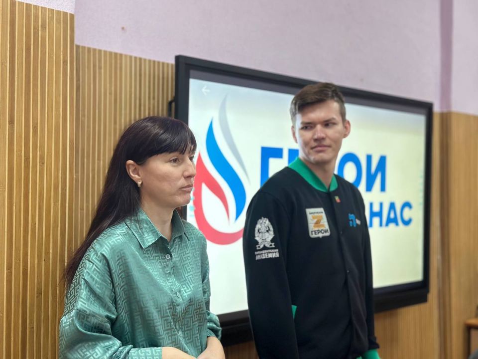 «Герои среди нас»: живая встреча в Новониколаевской СОШ №23