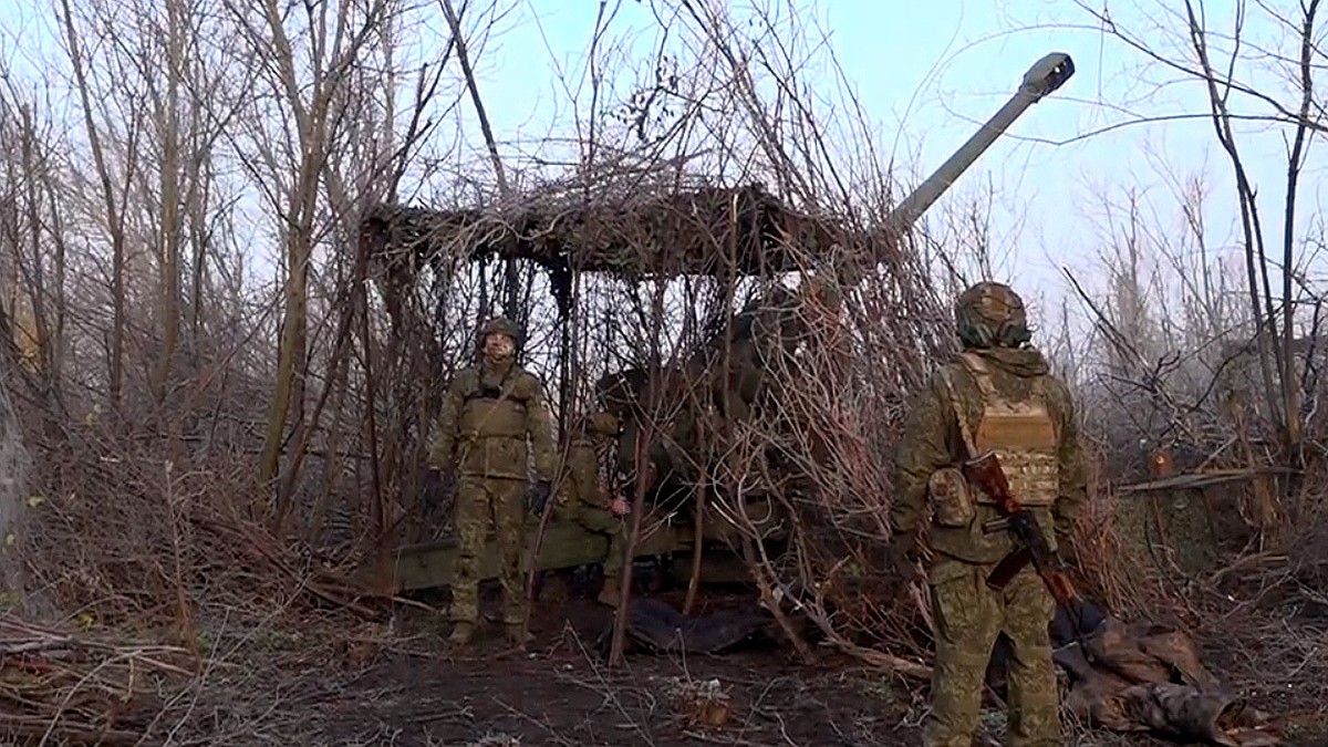 Огонек для штурмующих Мирноград найдется: как трудятся артиллеристы на Красноармейском направлении