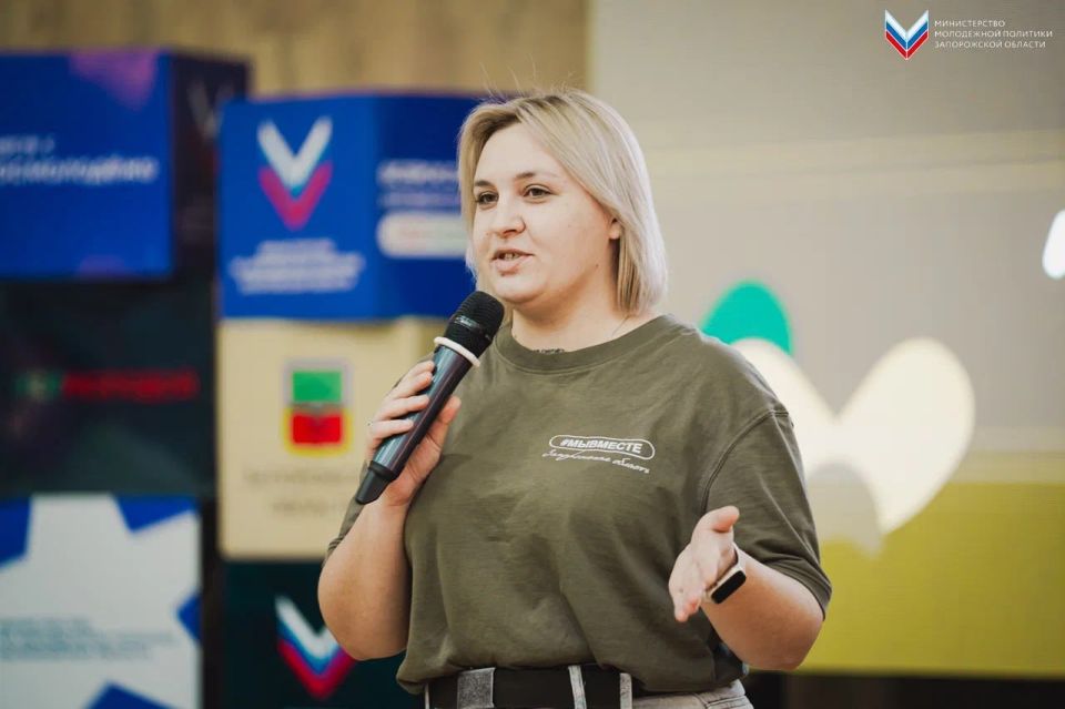 В пространстве идей и действий: первый день школы для волонтеров гуманитарных миссий