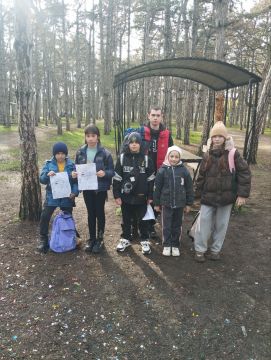 Осенние Тропы Здоровья: Поход Юных Туристов!