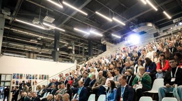 В Мелитополе прошел бизнес-форум по развитию предпринимательства в Запорожской области