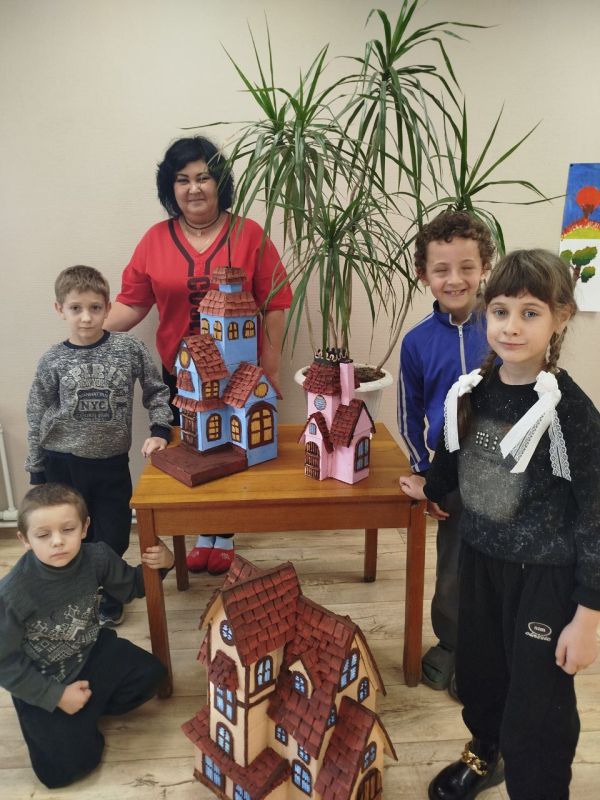 В клубе досуга села Светлодолинское юные мастера построили целый город!