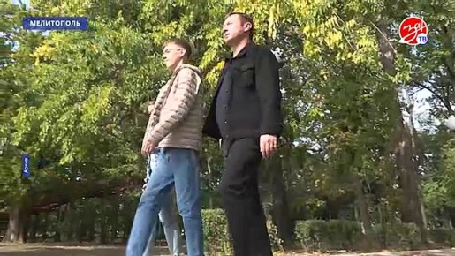 Наталья Романиченко вручила подарок 15-летнему герою, который спас детей во время одного из ударов ВСУ по мирному населению