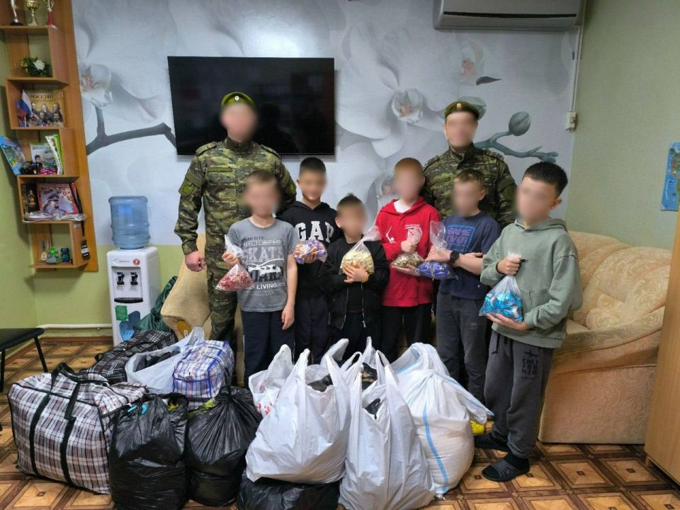 Сотрудники ОСН «Борус» провели урок мужества для детей Мелитопольского областного центра социально-психологической реабилитации детей в рамках военно-патриотического воспитания