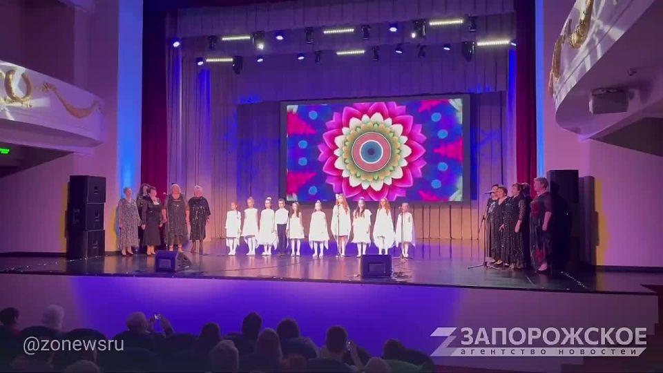 В Мелитополе прошел вечер эстрадной песни «Песняры»